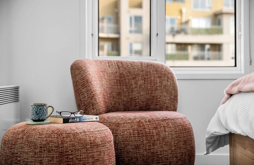 Port Melbourne Apartment | Port Melb. Penthouse Resort. 2BR. 2Pools/Spa/Gym