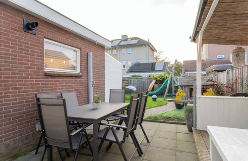 Wemeldinge House | Port property in Wemeldinge