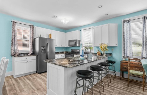 Port St. Joe House | Port St Joe Beach House Sandy Toes - Pet Friendly, Pools, Beach, Sleeps 6