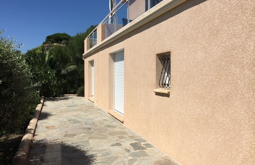 Molini Apartment | PORTICCIO AGOSTA BEACH APARTMENT 2 ROOMS IN GROUND GARDEN IN VILLA