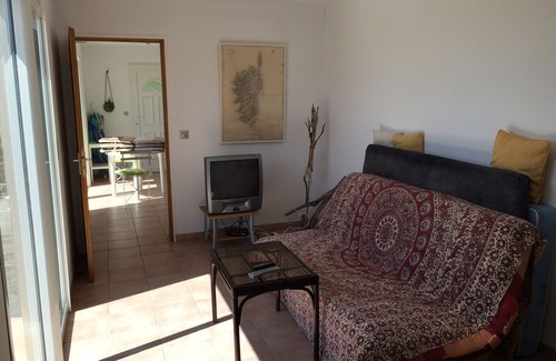 Molini Apartment | PORTICCIO AGOSTA BEACH APARTMENT 2 ROOMS IN GROUND GARDEN IN VILLA
