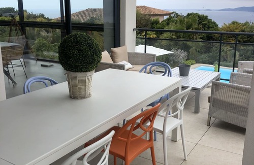 Albitreccia House | PORTICCIO NEW CONTEMPORARY VILLA PANORAMIC SEA VIEW HEATED POOL