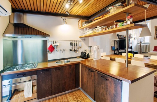 Roman Ghetto Apartment | Portico - WR Apartments