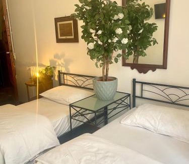 Pegli House | Porto Di Colombo - Affittacamere vicino spiaggia e città