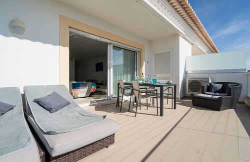 Porto de Mos Apartment | Porto do Mos. Fabulous 5* stay with Ocean views.