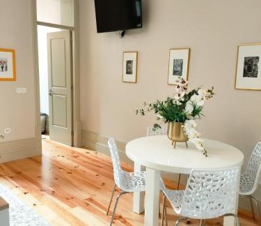 Lapa Apartment | Porto Historic - Apartment with Private Patio