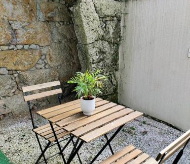 Lapa Apartment | Porto Historic - Apartment with Private Patio