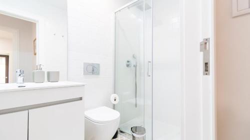 Lordelo do Ouro e Massarelos Apartment | Porto River Flat w/Patio by LovelyStay