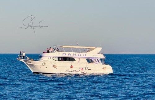 Ras Sudar Ski Chalet | Porto Sokhna pyramids Family Only