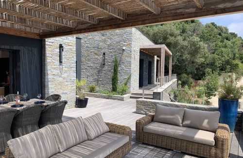 Sainte-Lucie-de-Porto-Vecchio House | porto vechio saint cyprien