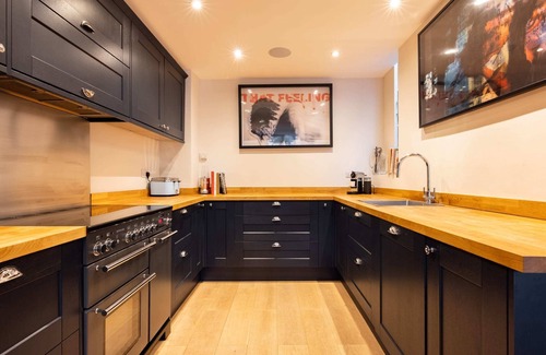 Notting Hill House | Portobello Mews House in Notting Hill