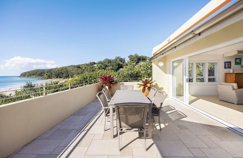 Noosa Heads Apartment | Portofino 7: Beachfront Penthouse