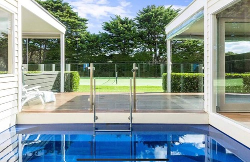Portsea House | Portsea Palatial, splendid & spacious!