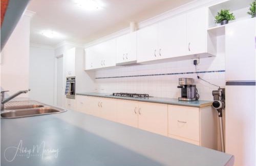 Geographe House | Portside Paradise Marina-Front Retreat with Views
