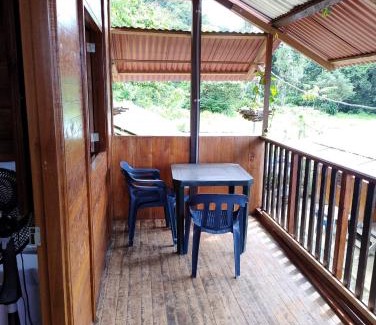 Nuqui Bed & Breakfast | Posada Cachalote