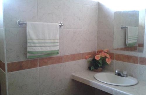 Mata de Platano Bed & Breakfast | Posada Villa Margarita