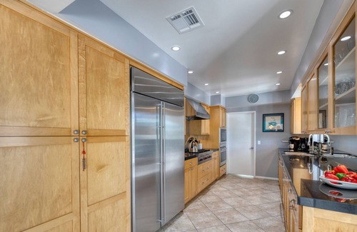 Warm Sands House | Poseidons Adventure: 5BR+4BA Pool Home in Warm Sands