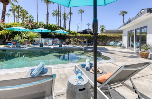 Warm Sands House | Poseidons Adventure: 5BR+4BA Pool Home in Warm Sands