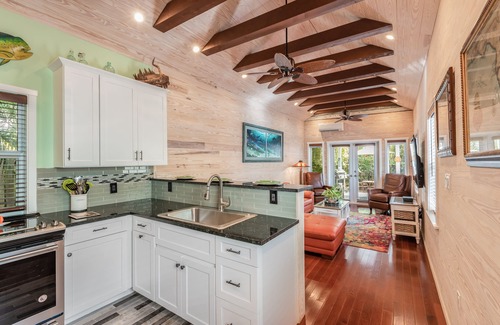 Old Town House | POSITIVE VIBES ~ Charming 2 BR, 1 Ba Cottage in Peaceful Area w/Parking!