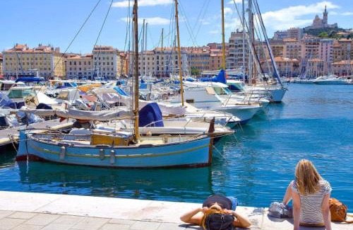 Hotel-de-Ville House | Possibilité location au mois ! Côté mer Marseille Vieux-Port "LE K"appartement haut de gamme avec wc Japonais
