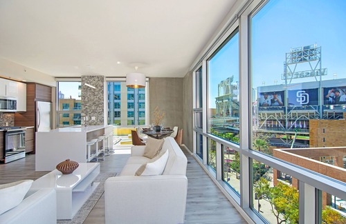 East Village Condo | Post Modern Luxury Ball Park condo, East Village, Downtown San Diego, Gaslamp