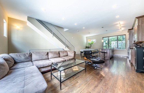 Highland House | Post-Worthy Rooftop Views/Super Walkable LoHi Area/Modern 3b3b