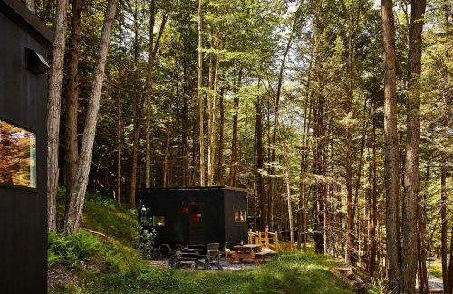 Nelsonville Other | Postcard Cabins Hocking Hills, Outdoor Collection by Marriott Bonvoy
