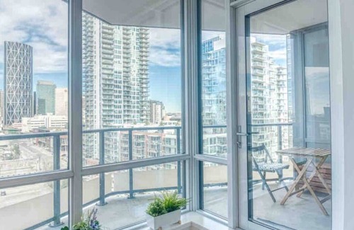 Bridgeland Condo | Postcard Views w/Chic Decor, Office, Parking