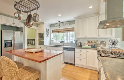 Narragansett House | Pottery Barn Beach House - Featured in “So-RI” magazine! Booking Summer 2026