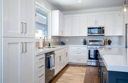 Eden House | Powder Ridge Escape T4 | Ski Retreat | Hot Tub