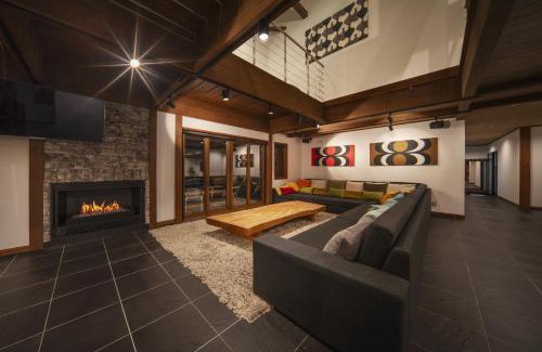 Iimori Ski Chalet | Powderhouse by The Hakuba Collection