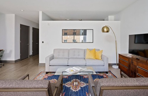 Downtown Kansas City Apartment | Power & Light District | Free Parking + W&D | Zencity