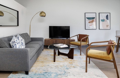 Downtown Kansas City Apartment | Power & Light District | Free Parking + W&D | Zencity