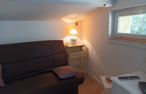 Entrecasteaux House | Près de la Rivière Studio 4 Pers à la Campagne Pour les Vacances