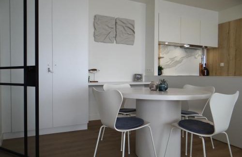 Nieuwpoort-aan-Zee Apartment | Prachtig appartement met ruim uitzicht én privégarage- In hartje Nieuwpoort
