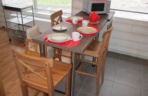 Walk Ski Chalet | Prachtig Gelegen Chaletje aan Meer Robertville met Bootje en Kajak