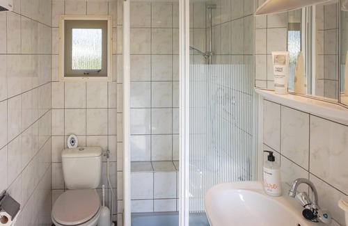 Tzummarum House | Practically furnished cottage in Tzummarum.