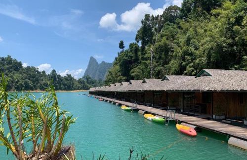Ban Ta Khun Resort | PraiwanRaftHouse แพไพรวัลย์