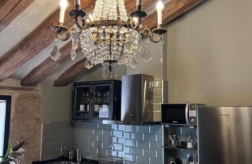 La Magdalena Apartment | Precioso Ático EN Edif. Histórico PZA DEL Pilar