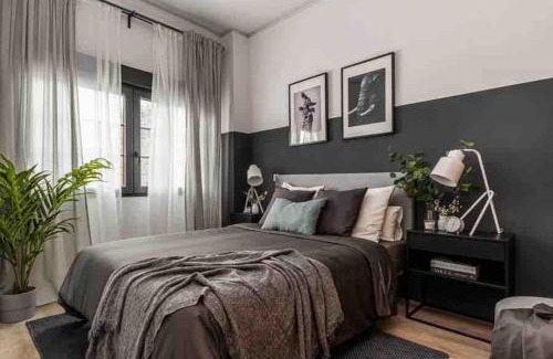 San Blas-Canillejas Bed & Breakfast | Precioso apartamento a 10 minutos del aeropuerto by beBalmy
