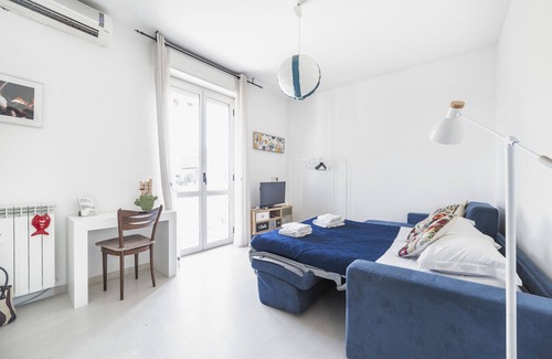 Precotto Apartment | Precotto Comfortable Flat with Balcony