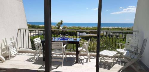 Le Couchant Apartment | Première ligne au Couchant Appartement t3 pour 6 personnes N112