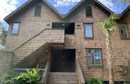 Kiawah Island Villa | Premier 1 Bedroom Villa. - POOL ACCESS! 1 minute walk to the Beach!