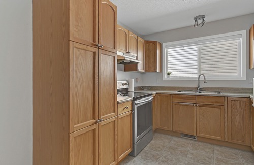 Grande Prairie House | Premier 3-Bed Hideaway | Heart of Grande Prairie