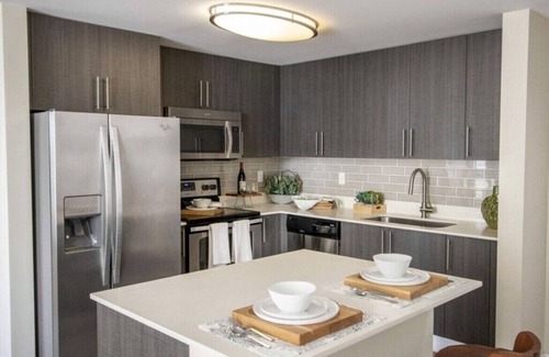 Tarpon River Condo | PREMIER High Rise Condo in Downtown! Perfect for long stays!