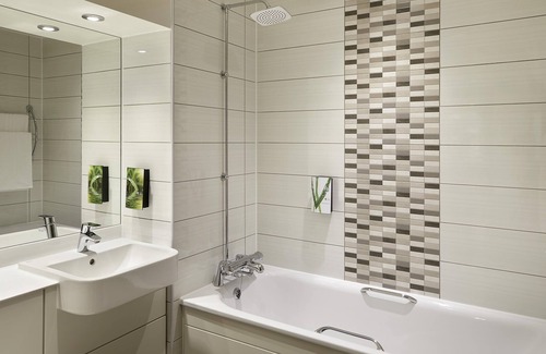 Birmingham Hotel | Premier Inn Birmingham City - Aston