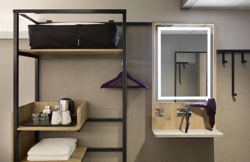 Edgbaston Hotel | Premier Inn Birmingham Central Hagley Road