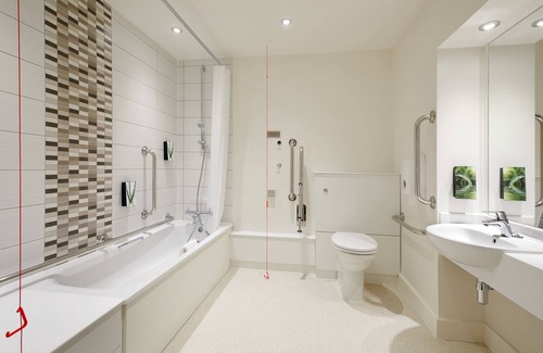 Nottingham City Centre Hotel | Premier Inn Nottingham Arena - London Road