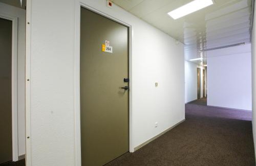 Les Ponts-de-Ce Hotel | PREMIERE CLASSE ANGERS SUD Louvre Hotels group