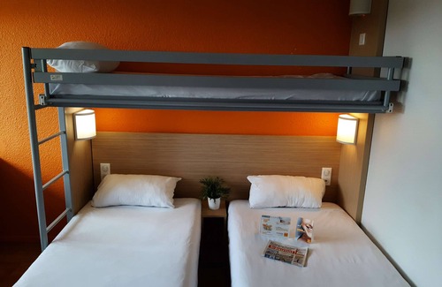 Chaintre Hotel | Premiere Classe Mâcon Sud